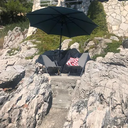 Villakorculastepintheblue בית הארחה Smokvica (Korcula)