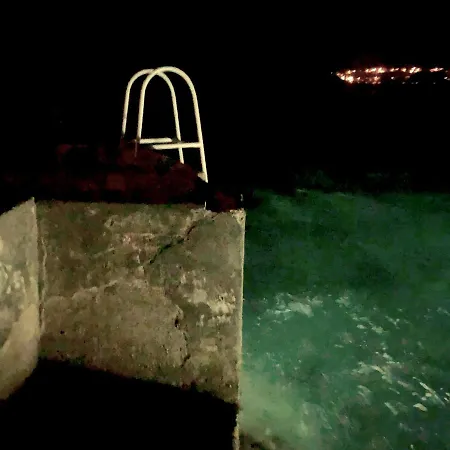 Villakorculastepintheblue Smokvica (Korcula)